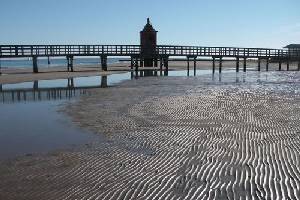 Xtrallusion offers characteristic Bed and Breakfast, B&B, Guest House, Hotel, Albergo and Country Lodge accommodation in Italy. Plus independent self-guided Walking, Adventure, Activity, Skiing and Paragliding Holiday itineraries on the Italian Rivieras, in the Italian Lakes, in the Italian Alps and in some of the most beautiful corners of Italy.